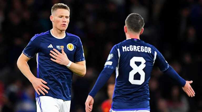 Шотландія шокувала Іспанію / фото AFP Шотландія шокувала Іспанію / фото AFP