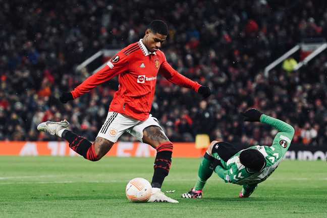 Манчестер Юнайтед розтрощив Бетіс / Фото зі соцмереж Манчестер Юнайтед розтрощив Бетіс / Фото зі соцмереж