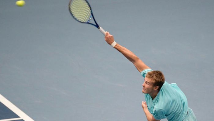 Український тенісист дотиснув суперника та пробився у друге коло турніру в Швейцарії