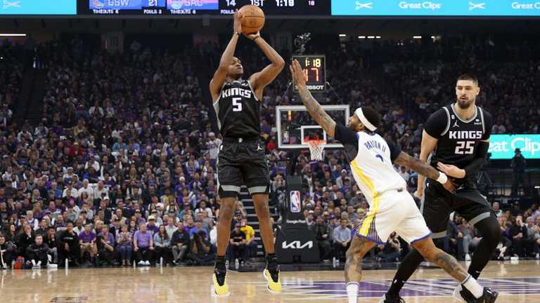 Сакраменто – Голден Стейт / фото Twitter Сакраменто – Голден Стейт / фото Twitter