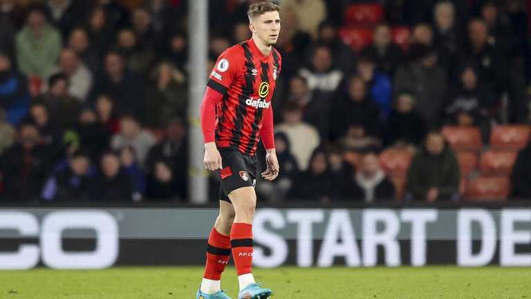 Илья Забарный дебютировал в АПЛ / фото Борнмут Илья Забарный дебютировал в АПЛ / фото Борнмут