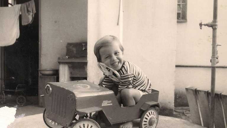 Міхаель Шумахер у дитинстві / Фото зі соцмереж