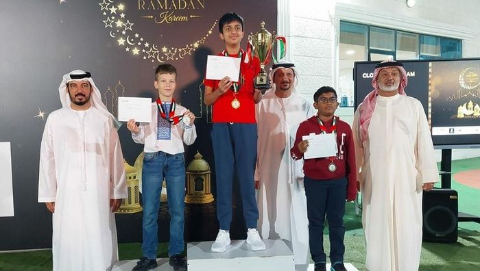 11-летний украинский шахматист пожертвовал "Холодному Яру" призовые турнира в ОАЭ