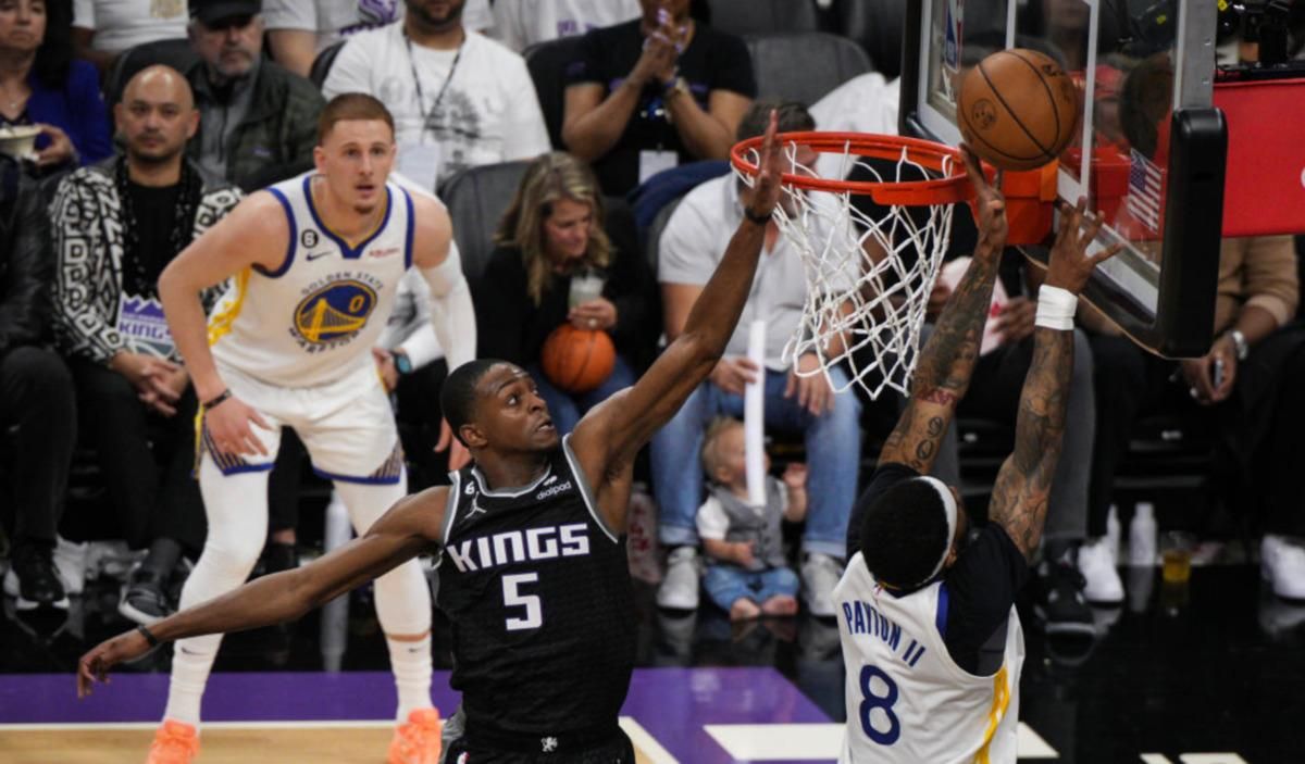 Сакраменто переміг Голден Стейт/ фото з відкритих джерел Сакраменто переміг Голден Стейт/ фото з відкритих джерел