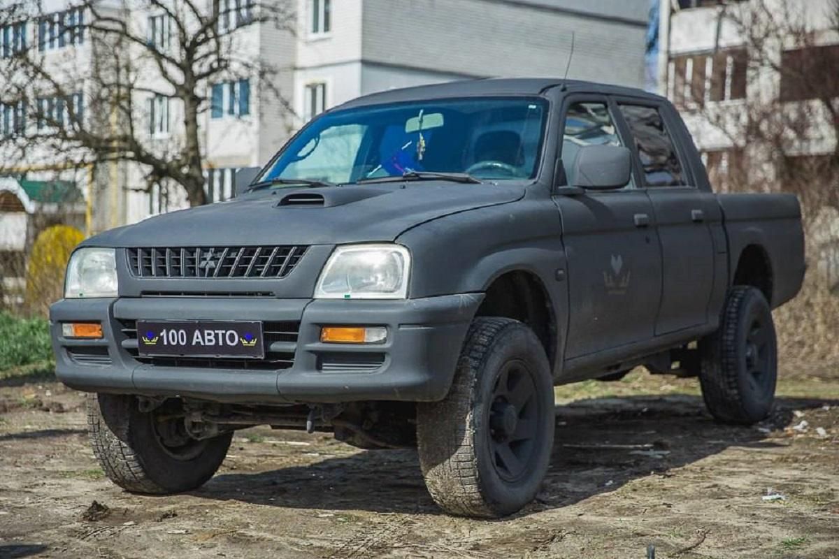 ЗСУ від початку повномасштабного вторгнення отримали 100 автівок від Favbet Foundation