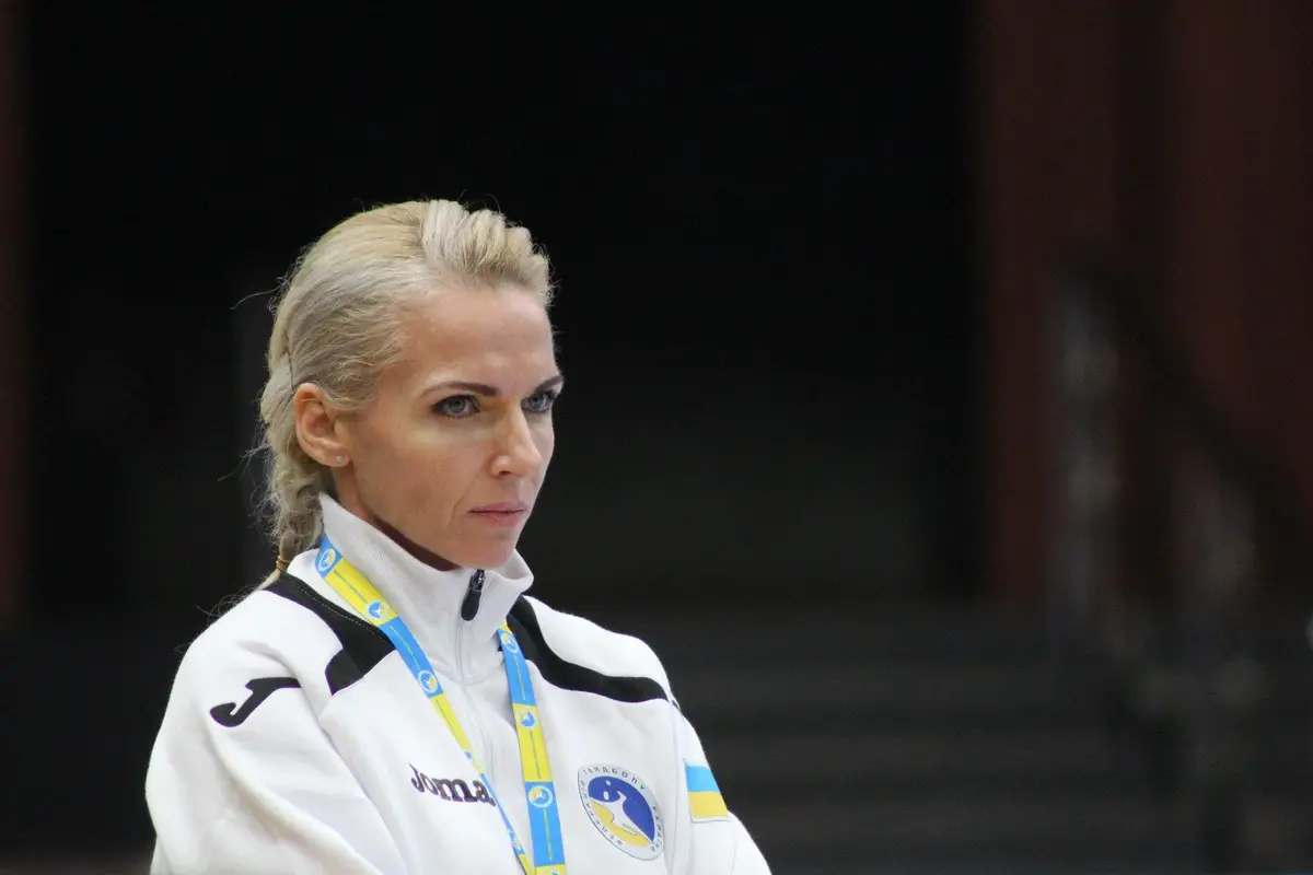 ляпіна ляпіна
