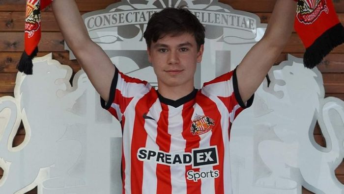 17-річний український футболіст дебютував у чемпіонаті Англії – форварду довірили місце у старті