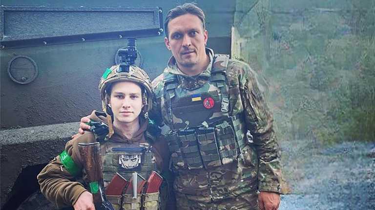 Александр Усик / фотои з соцсетей Александр Усик / фотои з соцсетей