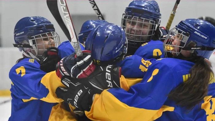 Сборная Украины минимальной победой завершила выступление на женском ЧМ-2023 по хоккею