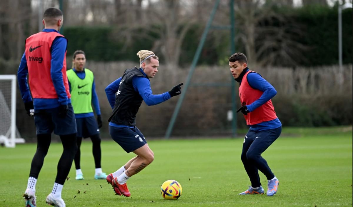 Мудрик на тренуванні Челсі / фото з відкритих джерел Мудрик на тренуванні Челсі / фото з відкритих джерел