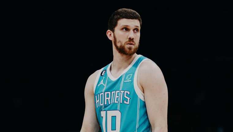 Святослав Михайлюк / фото НБА Святослав Михайлюк / фото НБА