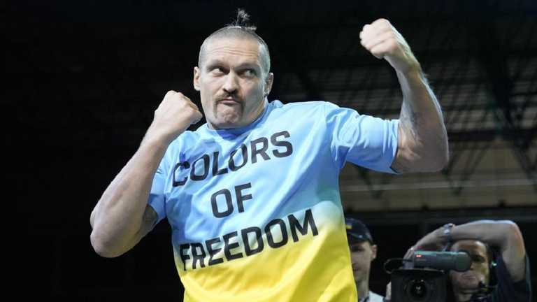 Александр Усик / Фото AP Александр Усик / Фото AP