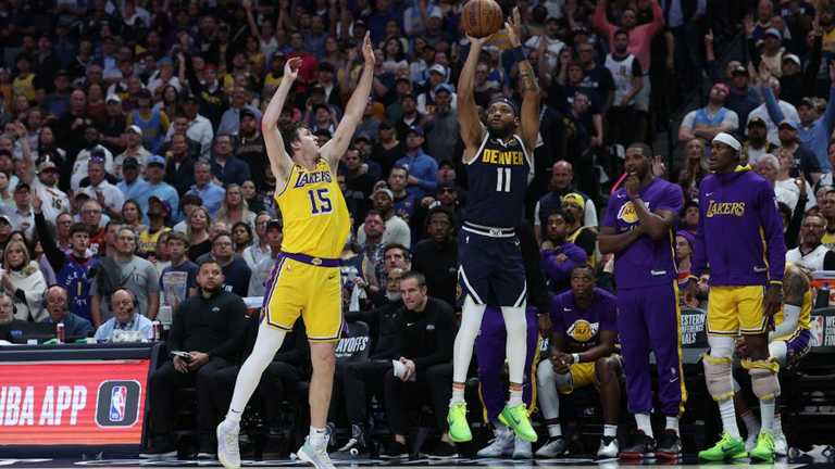 Денвер – Лейкерс / фото Twitter Денвер – Лейкерс / фото Twitter