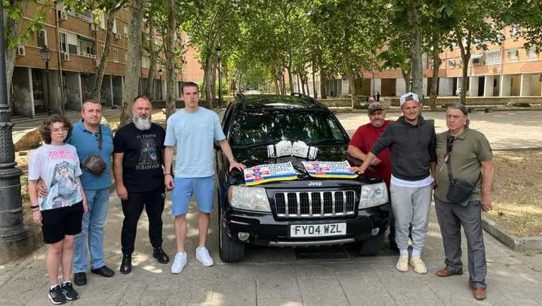 Вырученные деньги перечислят на украинскую армию / Фото с Facebook Вырученные деньги перечислят на украинскую армию / Фото с Facebook