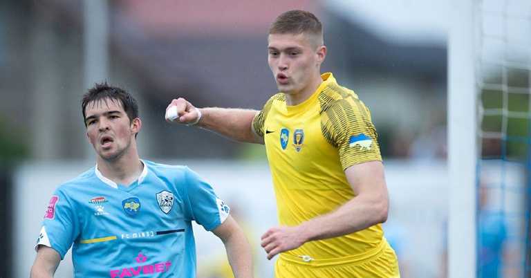 Артем Довбик (на переднем плане) / Фото УПЛ