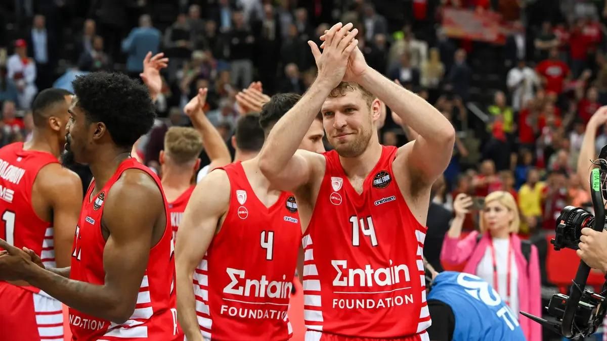 Гравці Олімпіакосу / фото EuroLeague