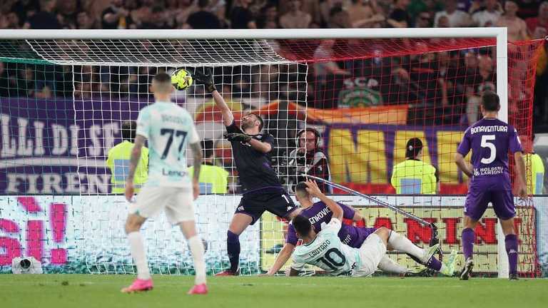 Интер против Фиорентины / фото AFP Интер против Фиорентины / фото AFP