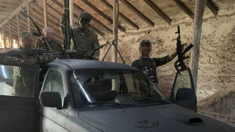 Защитники Украины на внедорожнике / Фото Favbet Foundation Защитники Украины на внедорожнике / Фото Favbet Foundation