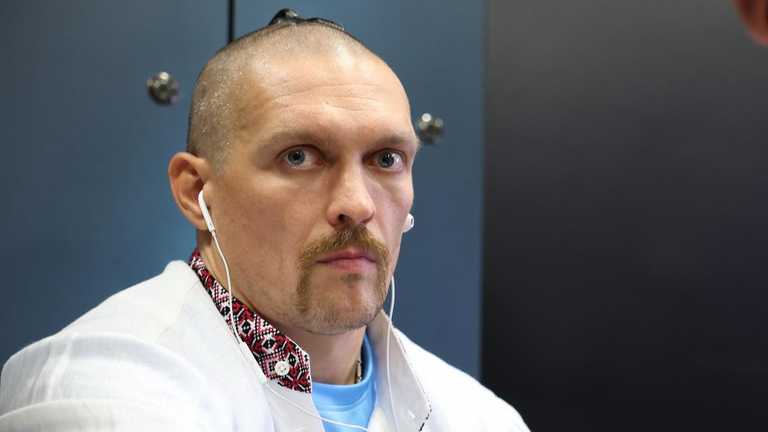 Олександр Усик / Фото з соцмереж Олександр Усик / Фото з соцмереж