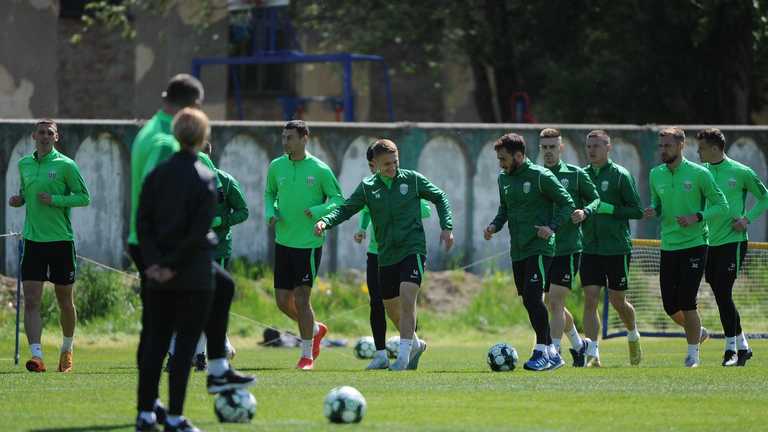 Тренировки Карпат / Фото с официального сайта клуба Тренировки Карпат / Фото с официального сайта клуба