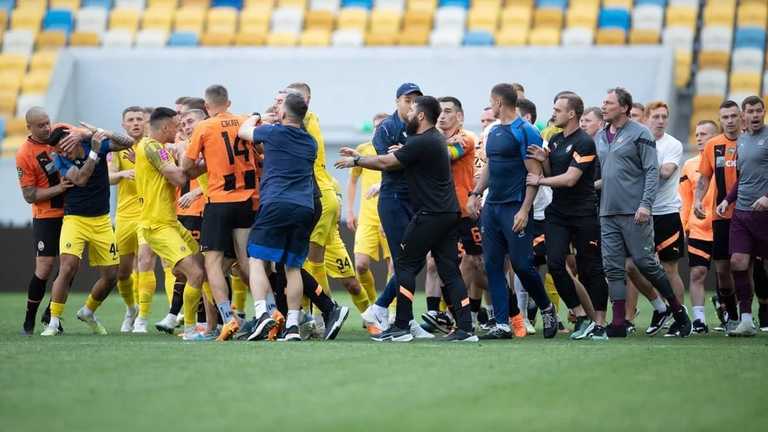 Драка в чемпионском матче Шахтер – СК Днепр-1 / фото СК Днепр-1 Драка в чемпионском матче Шахтер – СК Днепр-1 / фото СК Днепр-1