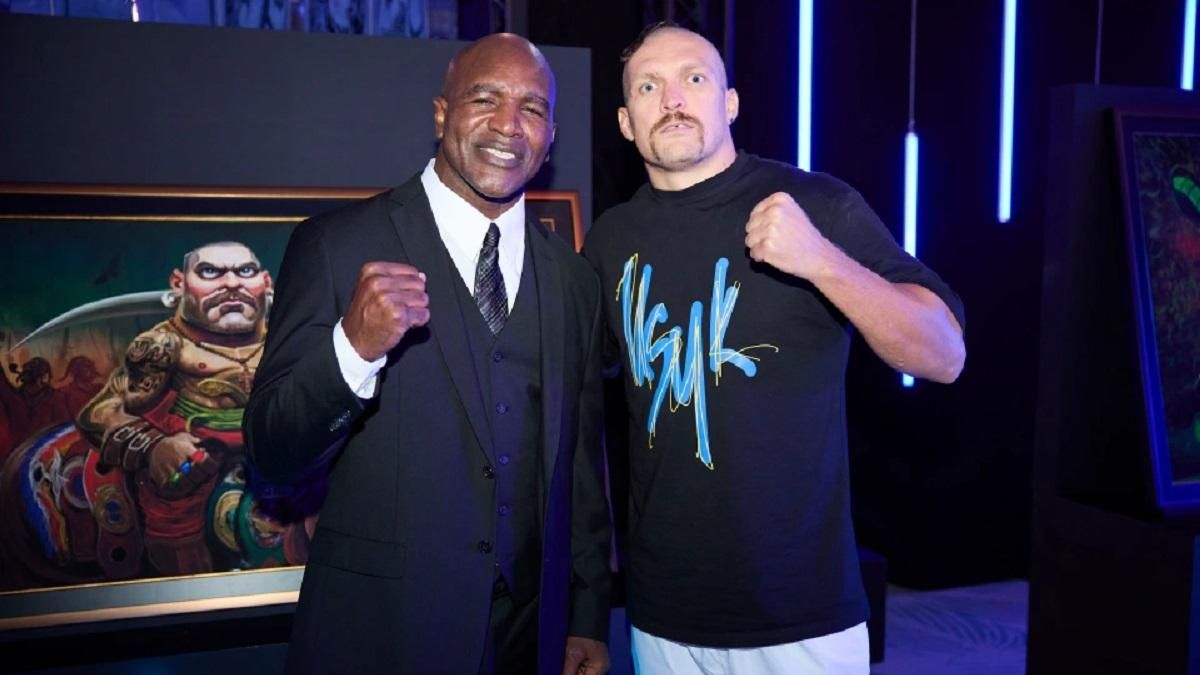 Евандер Холіфілд та Олександр Усик / Фото Matchroom Boxing