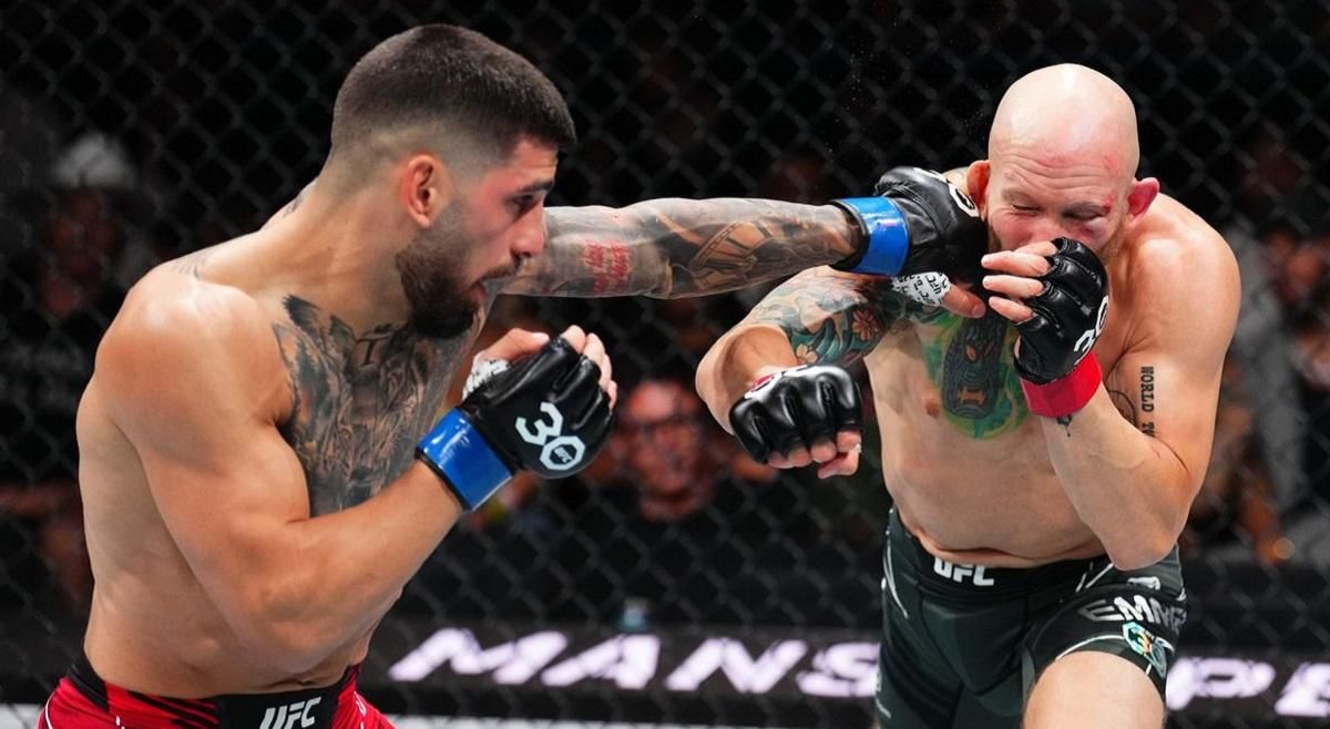 Топурія проти Еммета / Фото MMA Fighting