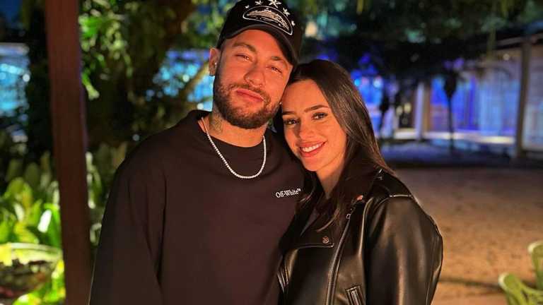 Неймар с Бруной Бьянкарди / фото из открытых источников Неймар с Бруной Бьянкарди / фото из открытых источников