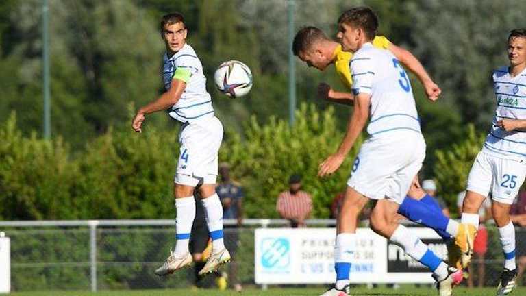 Констянтин Вівчаренко (ліворуч) / фото Динамо Констянтин Вівчаренко (ліворуч) / фото Динамо