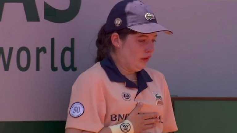 Постраждала болгьорл / Скриншот з трансляції Постраждала болгьорл / Скриншот з трансляції