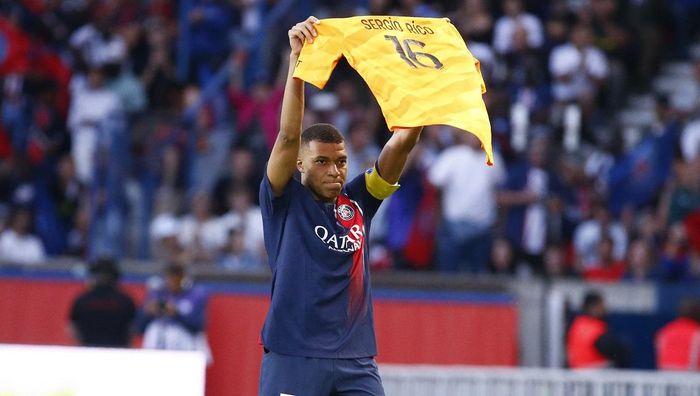 ПСЖ сконфузився у прощальному матчі Мессі та Рамоса – холодна помста Клермона ПСЖ сконфузився у прощальному матчі Мессі та Рамоса – холодна помста Клермона