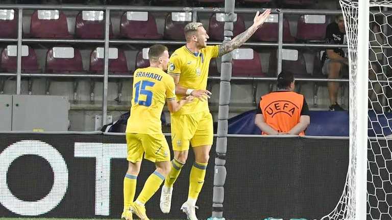 Брагару и Вьюнник / Фото УЄФА Брагару и Вьюнник / Фото УЄФА