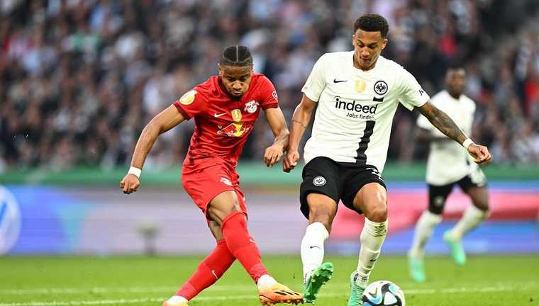 РБ Лейпциг захистив титул володаря Кубка Німеччини / Фото Twitter РБ Лейпциг захистив титул володаря Кубка Німеччини / Фото Twitter