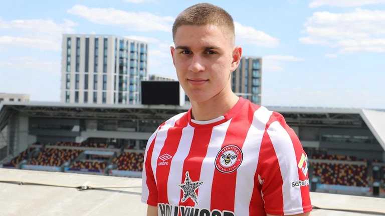 Єгор Ярмолюк / Фото ФК Брентфорд Єгор Ярмолюк / Фото ФК Брентфорд