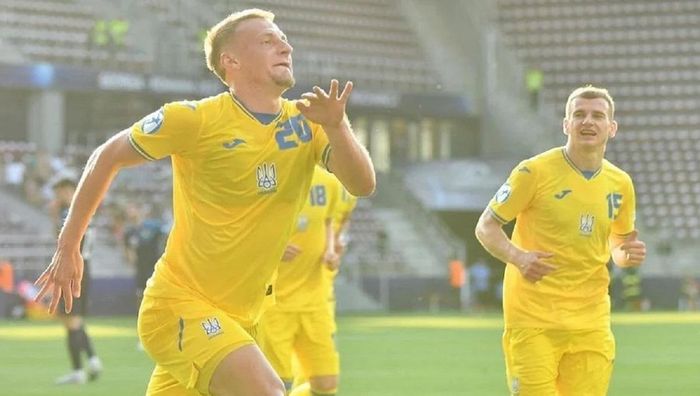 Два игрока сборной Украины попали в команду недели молодежного Евро