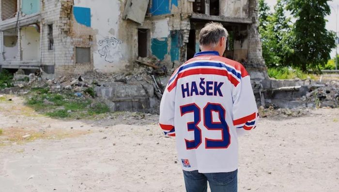 "Женіть назад російське лайно": легендарний Гашек подякував українському народу