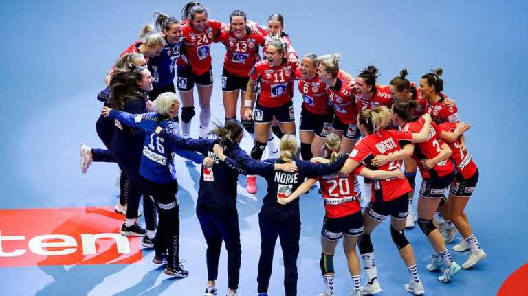 Норвежки – чемпионки Европы / Фото Handball Planet