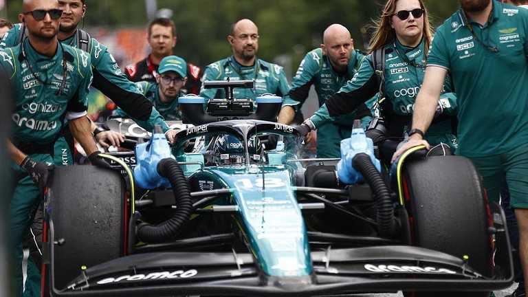 Астон Мартін / Фото F-1 Астон Мартін / Фото F-1