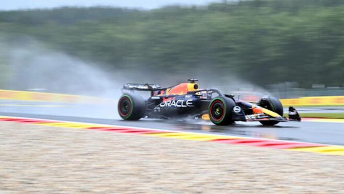 Квалификация Гран-при Бельгии: Ферстаппен стал победителем, Леклер будет стартовать с поула