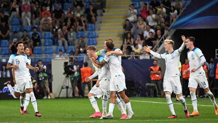 Англія U-21 тріумфує на Євро-2021 / Фото зі соцмереж Англія U-21 тріумфує на Євро-2021 / Фото зі соцмереж