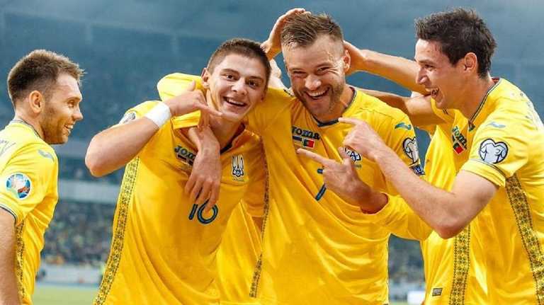 Миколенко и Ярмоленко / фото УАФ Миколенко и Ярмоленко / фото УАФ