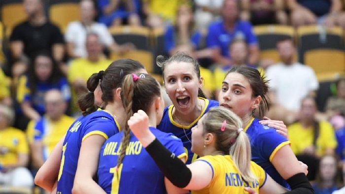 Украина с треском проиграла Франции в полуфинале Кубка претенденток по волейболу