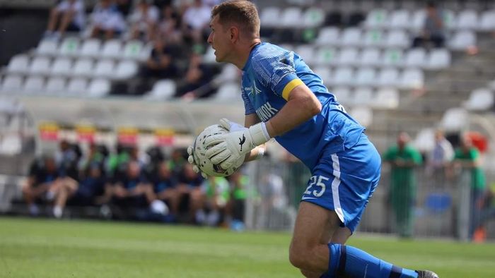 СК Дніпро-1 підписав одного з найкращих голкіперів УПЛ 