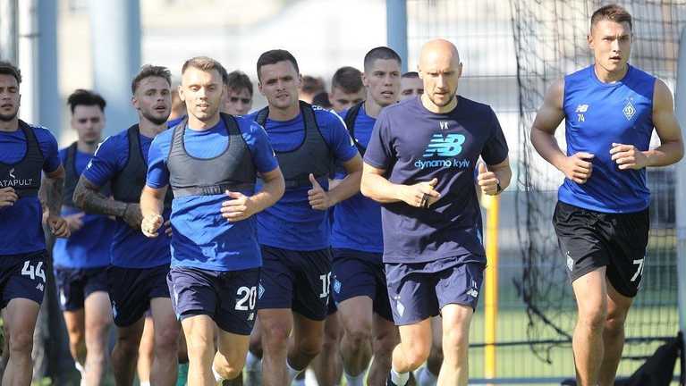 Гравці Динамо / Фото сайт "біло-синіх" Гравці Динамо / Фото сайт "біло-синіх"