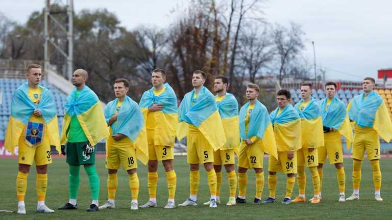 Футболісти СК Дніпро-1 / фото СК Дніпро-1 Футболісти СК Дніпро-1 / фото СК Дніпро-1