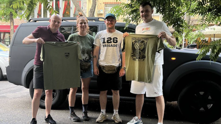 ЗСУ отримали понад 190 авто за сприяння Favbet Foundation і компанії Favbet ЗСУ отримали понад 190 авто за сприяння Favbet Foundation і компанії Favbet