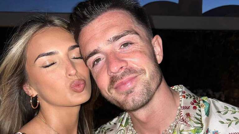 Джек Гріліш з дівчиною / фото з відкритих джерел Джек Гріліш з дівчиною / фото з відкритих джерел