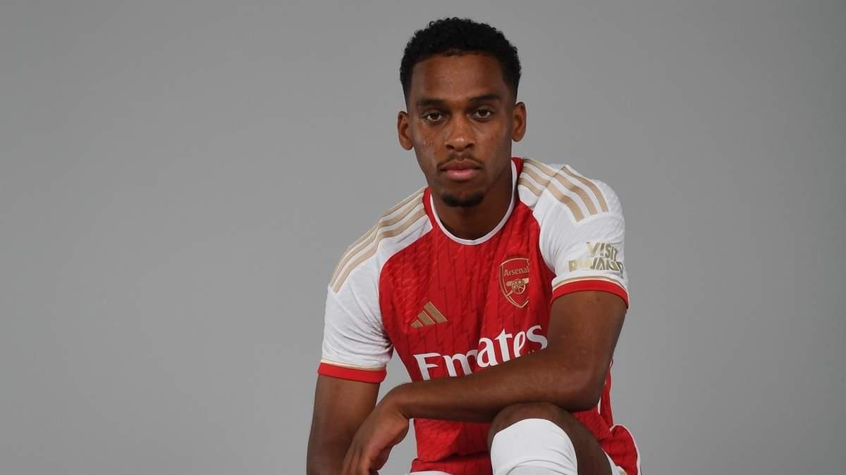 Юррьен Тимбер стал игроком Арсенала / фото Арсенал
