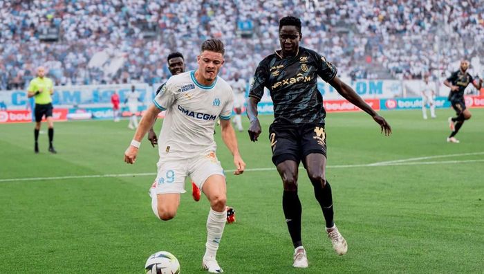 Марсель без Малиновского одержал победу над Реймсом благодаря блестящим голам Марсель без Малиновского одержал победу над Реймсом благодаря блестящим голам