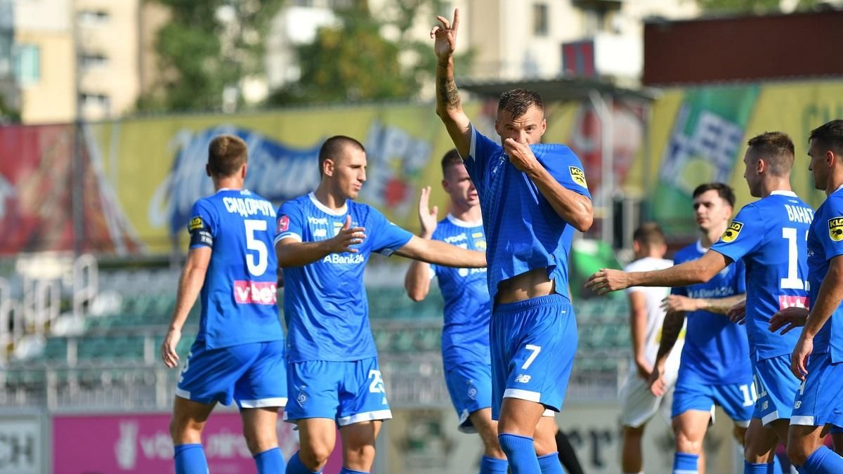 Оболонь – Динамо / Фото Twitter "біло-синіх" Оболонь – Динамо / Фото Twitter "біло-синіх"